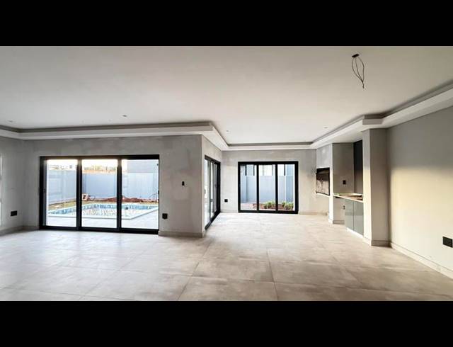 4 BEDROOM HOUSE FOR SALE IN FOUNTAINBROOK ESTATE